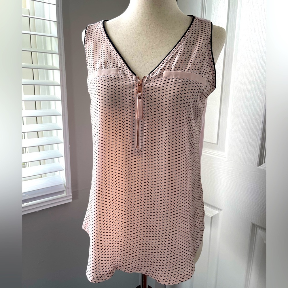 Candie’s Sleeveless Blouse